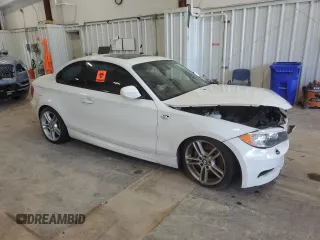 2013 BMW 1 Series 135i with VIN WBAUC9C52DVY60511, listed as a Copart auction lot 61339084 with Not Provided miles and Non Repairable. Bid and sale history available at carsss.com. Image 4.