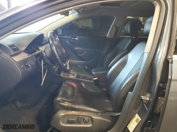 2010 Volkswagen Passat Sedan Komfort with VIN WVWJM7AN2AE139384, listed as a Copart auction lot 70279744 with 151,710 mi miles and Salvage Title. Bid and sale history available at carsss.com. Image 7.