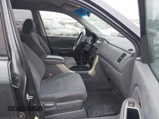 2006 Honda Pilot EX with VIN 2HKYF18426H502390, listed as a IAAI auction lot 42146354 with 164,937 mi miles and . Bid and sale history available at DreamBid. Image 5.