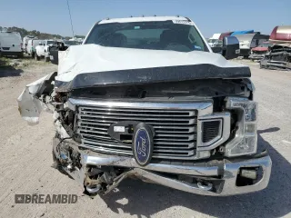 2020 Ford F-350 XL z VIN 1FT8W3DT9LEC69077, wystawiony jako Copart lot #49612215 z przebiegiem 114 057 mil mil oraz Szkoda całkowita • Salvage title. Historia ofert i sprzedaży dostępna na DreamBid. Obrazek 5.