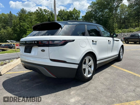 2018 Land Rover Range Rover Velar S z VIN SALYB2RV3JA746101, wystawiony jako Copart lot #64204745 z przebiegiem 69 220 mil mil oraz Czysty tytuł • Clean title. Historia ofert i sprzedaży dostępna na DreamBid. Obrazek 3.
