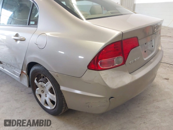 2006 Honda Civic LX z VIN 1HGFA16556L005459, wystawiony jako IAAI lot #41940768 z przebiegiem 178 595 mil mil oraz . Historia ofert i sprzedaży dostępna na DreamBid. Obrazek 17.