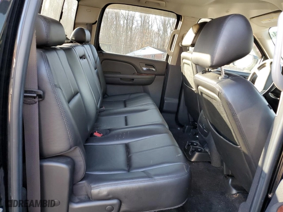 2011 GMC Sierra 2500HD SLT with VIN 1GT121E8XBF127762, listed as a Copart auction lot 85127484 with 90,453 mi miles and Salvage Title. Bid and sale history available at carsss.com. Image 10.