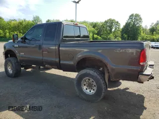 2006 Ford F-250 XL z VIN 1FTSX21PX6EA04242, wystawiony jako Copart lot #59104995 z przebiegiem 157 947 mil mil oraz Czysty tytuł • Clean title. Historia ofert i sprzedaży dostępna na DreamBid. Obrazek 2.