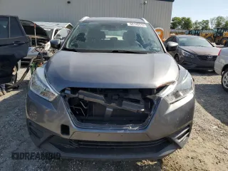 2019 Nissan Kicks S z VIN 3N1CP5CU5KL528386, wystawiony jako Copart lot #60146515 z przebiegiem 139 169 mil mil oraz Czysty tytuł • Clean title. Historia ofert i sprzedaży dostępna na DreamBid. Obrazek 5.