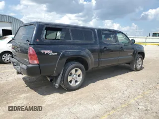 2005 Toyota Tacoma with VIN 5TEMU52N55Z018383, listed as a Copart auction lot 61807995 with 352,755 mi miles and Salvage title. Bid and sale history available at DreamBid. Image 3.