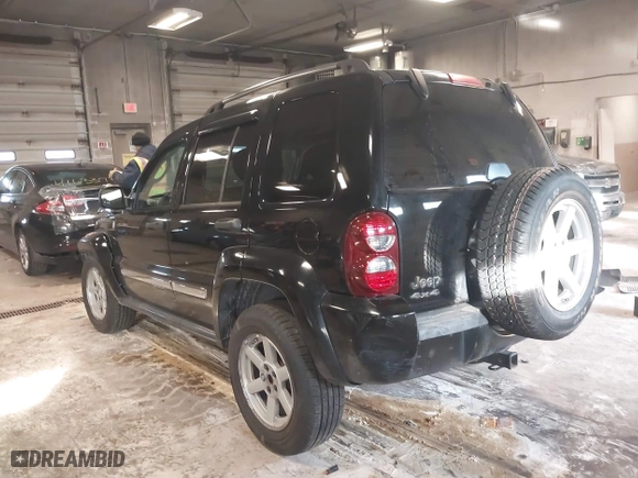 2005 Jeep Liberty Limited with VIN 1J8GL58K05W709307, listed as a IAAI auction lot 41642426 with 81,908 mi miles. Bid and sale history available at carsss.com. Image 3.