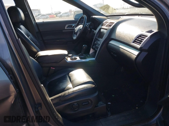 2013 Ford Explorer XLT with VIN 1FM5K8D87DGA83482, listed as a IAAI auction lot 41885560 with 178,831 mi miles and . Bid and sale history available at carsss.com. Image 5.