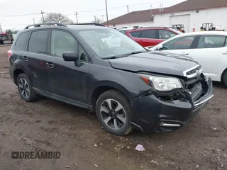 2017 Subaru Forester Premium with VIN JF2SJAEC2HH484525, listed as a IAAI auction lot 41898174 with 140,698 mi miles. Bid and sale history available at carsss.com. Image 1.