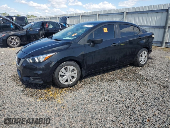2020 Nissan Versa S z VIN 3N1CN8DVXLL802634, wystawiony jako Copart lot #58873905 z przebiegiem Nie podano mil oraz Nie do naprawy • Non repairable. Historia ofert i sprzedaży dostępna na DreamBid. Obrazek 1.
