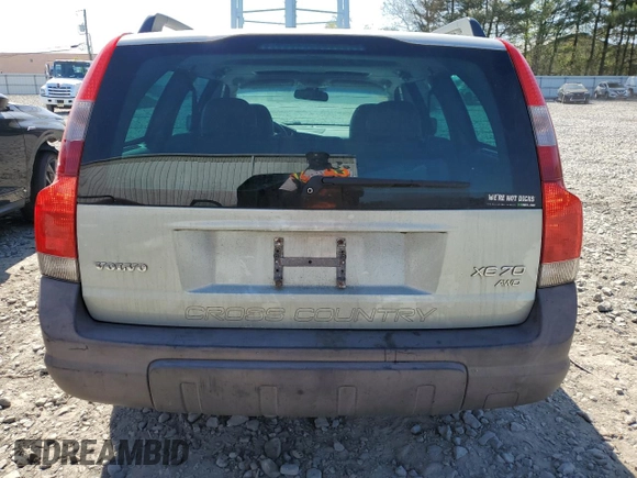 2004 Volvo V70 XC Cross Country z VIN YV1SZ59H141136720, wystawiony jako Copart lot #54474675 z przebiegiem 176 436 mil mil oraz Szkoda całkowita • Salvage title. Historia ofert i sprzedaży dostępna na DreamBid. Obrazek 6.