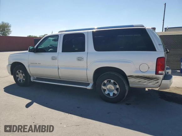 2005 Cadillac Escalade ESV z VIN 3GYFK66N15G159830, wystawiony jako Copart lot #48376245 z przebiegiem 231 914 mil mil oraz Szkody całkowita. Historia ofert i sprzedaży dostępna na DreamBid. Obrazek 2.