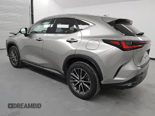 2024 Lexus NX 350h Luxury z VIN 2T2HKCEZ1RC028250, wystawiony jako Copart lot #43834705 z przebiegiem 13 569 mil mil oraz Czysty tytuł • Clean title. Historia ofert i sprzedaży dostępna na DreamBid. Obrazek 2.