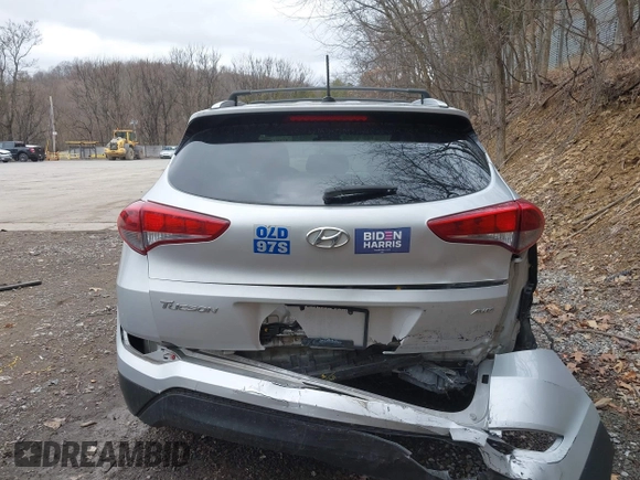 2017 Hyundai Tucson SE with VIN KM8J3CA45HU272171, listed as a IAAI auction lot 41801230 with 100,541 mi miles. Bid and sale history available at carsss.com. Image 17.