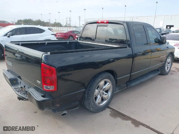 2003 Dodge Ram 1500 ST with VIN 1D7HA18D33S304662, listed as a IAAI auction lot 41577050 with 184,808 mi miles. Bid and sale history available at carsss.com. Image 4.