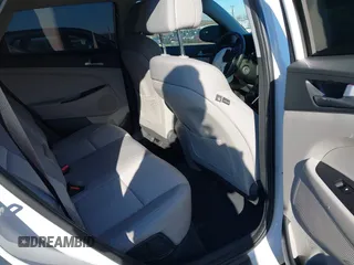 2017 Hyundai Tucson SE with VIN KM8J3CA46HU376457, listed as a IAAI auction lot 41680650 with 122,349 mi miles. Bid and sale history available at carsss.com. Image 8.