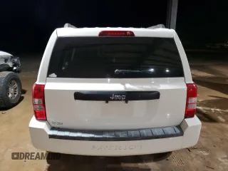 2008 Jeep Patriot Sport with VIN 1J8FT28008D773064, listed as a Copart auction lot 85144074 with 156,951 mi miles and Clean title. Bid and sale history available at DreamBid. Image 6.