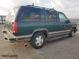 1998 Chevrolet Tahoe with VIN 1GNEK13R4WJ322201, listed as a Copart auction lot 64249464 with 241,168 mi miles and Salvage Title. Bid and sale history available at carsss.com. Image 3.