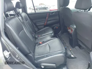 2013 Toyota Highlander Limited z VIN 5TDDK3EH0DS201184, wystawiony jako IAAI lot #42428945 z przebiegiem 179 518 mil mil oraz . Historia ofert i sprzedaży dostępna na DreamBid. Obrazek 8.