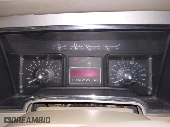 2007 Lincoln Navigator с VIN 5LMFU28587LJ15408, выставлен на аукционе IAAI как лот 41978829 с пробегом 220 032 миль миль и . История ставок и продаж доступна на DreamBid. Изображение 7.