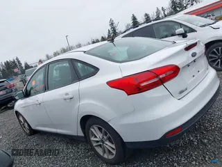2018 Ford Focus SE with VIN 1FADP3F28JL288105, listed as a IAAI auction lot 41884469 with 1 mi miles. Bid and sale history available at carsss.com. Image 14.