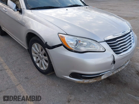 2012 Chrysler 200 Touring with VIN 1C3CCBBB8CN210825, listed as a IAAI auction lot 41828224 with 129,966 mi miles. Bid and sale history available at carsss.com. Image 6.