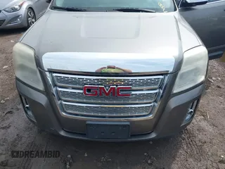 2011 GMC Terrain SLE-2 with VIN 2CTALSEC8B6353319, listed as a IAAI auction lot 42034038 with 221,527 mi miles. Bid and sale history available at carsss.com. Image 6.