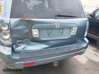 2007 Honda Pilot EX-L with VIN 5FNYF28597B006341, listed as a IAAI auction lot 41808955 with 225,819 mi miles. Bid and sale history available at carsss.com. Image 13.