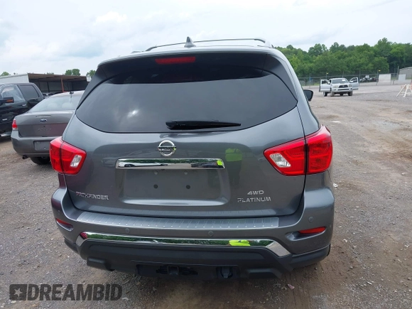 2020 Nissan Pathfinder Platinum z VIN 5N1DR2DM1LC585198, wystawiony jako IAAI lot #42451764 z przebiegiem 60 692 mil mil oraz . Historia ofert i sprzedaży dostępna na DreamBid. Obrazek 16.