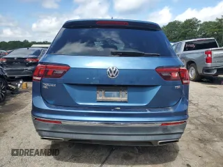 2018 Volkswagen Tiguan SEL with VIN 3VV3B7AX4JM006010, listed as a Copart auction lot 61416365 with 52,483 mi miles and Salvage title. Bid and sale history available at DreamBid. Image 6.