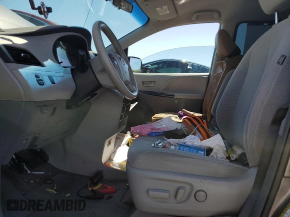 2014 Toyota Sienna LE AAS with VIN 5TDKK3DC0ES512211, listed as a Copart auction lot 49673535 with 164,465 mi miles and Salvage title. Bid and sale history available at DreamBid. Image 7.