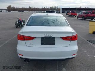 2015 Audi A3 1.8T Premium with VIN WAUACGFF8F1004619, listed as a IAAI auction lot 40755574 with 22,664 mi miles. Bid and sale history available at carsss.com. Image 17.