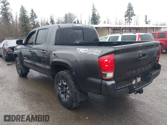 2017 Toyota Tacoma SR5 z VIN 3TMCZ5AN2HM084549, wystawiony jako IAAI lot #41834454 z przebiegiem 143 387 mil mil oraz . Historia ofert i sprzedaży dostępna na DreamBid. Obrazek 3.