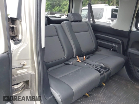 2004 Honda Element EX with VIN 5J6YH28574L013382, listed as a IAAI auction lot 42592438 with 119,981 mi miles and . Bid and sale history available at DreamBid. Image 8.