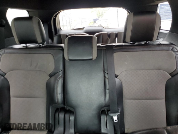 2017 Ford Explorer XLT z VIN 1FM5K8D81HGC53275, wystawiony jako Copart lot #53998225 z przebiegiem 38 557 mil mil oraz Szkoda całkowita • Salvage title. Historia ofert i sprzedaży dostępna na DreamBid. Obrazek 10.