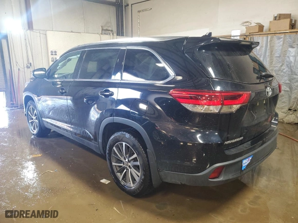2018 Toyota Highlander SE with VIN 5TDJZRFH5JS543497, listed as a Copart auction lot 47763615 with 84,013 mi miles and Salvage Title. Bid and sale history available at carsss.com. Image 2.