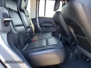 2020 Jeep Wrangler Unlimited Sahara Altitude with VIN 1C4HJXEN8LW209405, listed as a Copart auction lot 50297225 with 13,267 mi miles and Salvage title. Bid and sale history available at DreamBid. Image 11.