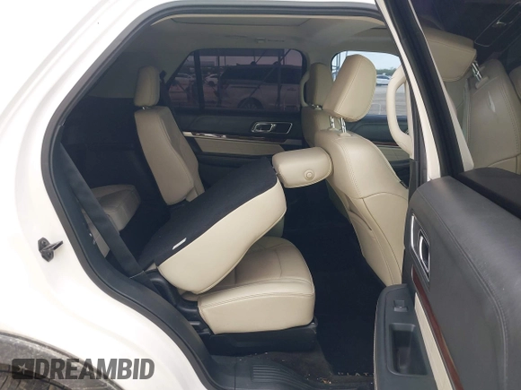 2018 Ford Explorer Platinum with VIN 1FM5K8HT7JGB88159, listed as a IAAI auction lot 42572735 with 133,718 mi miles and . Bid and sale history available at DreamBid. Image 8.