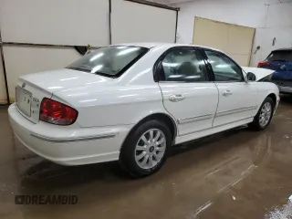 2005 Hyundai Sonata GLS with VIN KMHWF35H65A118138, listed as a Copart auction lot 70801934 with 89,768 mi miles and Clean Title. Bid and sale history available at carsss.com. Image 3.