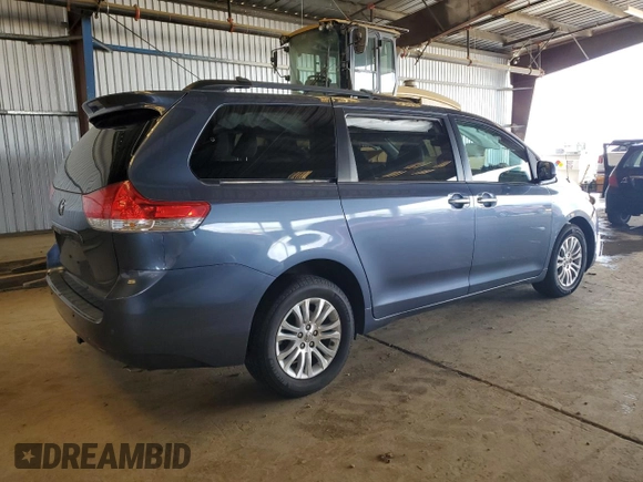 2013 Toyota Sienna XLE AAS with VIN 5TDYK3DC1DS360951, listed as a Copart auction lot 49321175 with 95,575 mi miles and Salvage Title. Bid and sale history available at carsss.com. Image 3.