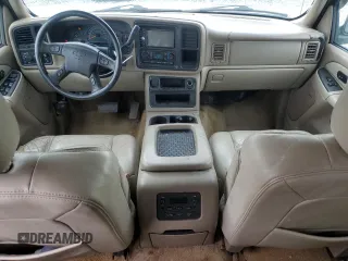 2003 Chevrolet Suburban LS with VIN 3GNEC16Z43G288590, listed as a Copart auction lot 45089865 with 317,052 mi miles and Salvage Title. Bid and sale history available at carsss.com. Image 8.