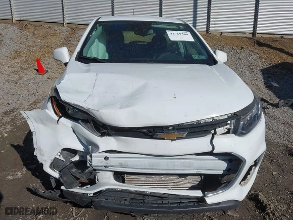 2018 Chevrolet Trax LS with VIN KL7CJNSB6JB613524, listed as a IAAI auction lot 41769588 with 66,371 mi miles. Bid and sale history available at carsss.com. Image 13.