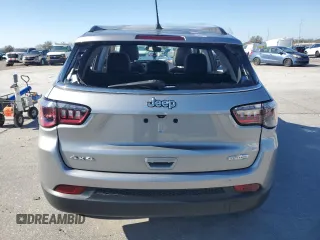 2022 Jeep Compass Latitude with VIN 3C4NJDBB7NT141571, listed as a Copart auction lot 45986455 with Not Provided miles and Salvage Title. Bid and sale history available at DreamBid. Image 6.
