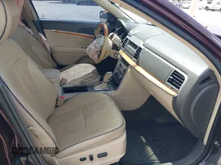 2011 Lincoln MKZ with VIN 3LNHL2GC1BR764783, listed as a IAAI auction lot 39223837 with 118,210 mi miles and . Bid and sale history available at DreamBid. Image 5.