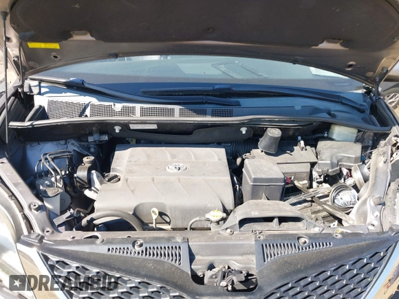 2015 Toyota Sienna SE with VIN 5TDXK3DC3FS682327, listed as a IAAI auction lot 41983156 with 141,640 mi miles. Bid and sale history available at carsss.com. Image 10.