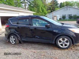 2013 Ford Escape SE с VIN 1FMCU0GX5DUC84594, выставлен на аукционе IAAI как лот 42218059 с пробегом 97 670 миль миль и . История ставок и продаж доступна на DreamBid. Изображение 13.