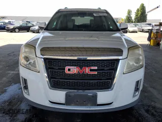 2012 GMC Terrain SLT-1 z VIN 2GKFLVEK9C6205552, wystawiony jako Copart lot #58825925 z przebiegiem 146 932 mil mil oraz Czysty tytuł • Clean title. Historia ofert i sprzedaży dostępna na DreamBid. Obrazek 5.