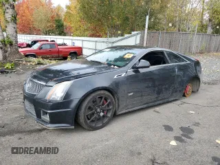 2014 Cadillac CTS-V z VIN 1G6DV1EP5E0110499, wystawiony jako Copart lot #79542474 z przebiegiem Nie podano mil oraz Szkoda całkowita • Salvage title. Historia ofert i sprzedaży dostępna na DreamBid. Obrazek 1.