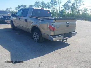 2012 Ford F-150 XL z VIN 1FTFW1CF6CFC30688, wystawiony jako IAAI lot #42081195 z przebiegiem Nie podano mil oraz . Historia ofert i sprzedaży dostępna na DreamBid. Obrazek 3.