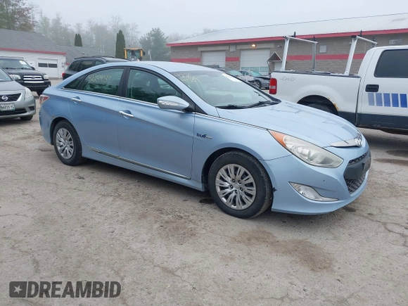 2012 Hyundai Sonata Hybrid z VIN KMHEC4A41CA044671, wystawiony jako IAAI lot #42254039 z przebiegiem 152 769 mil mil oraz . Historia ofert i sprzedaży dostępna na DreamBid. Obrazek 1.